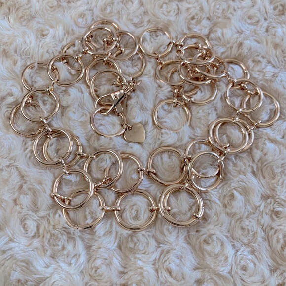 Juicy Couture Gold Tone Interlocking Rings Belt - Picture 2 of 3
